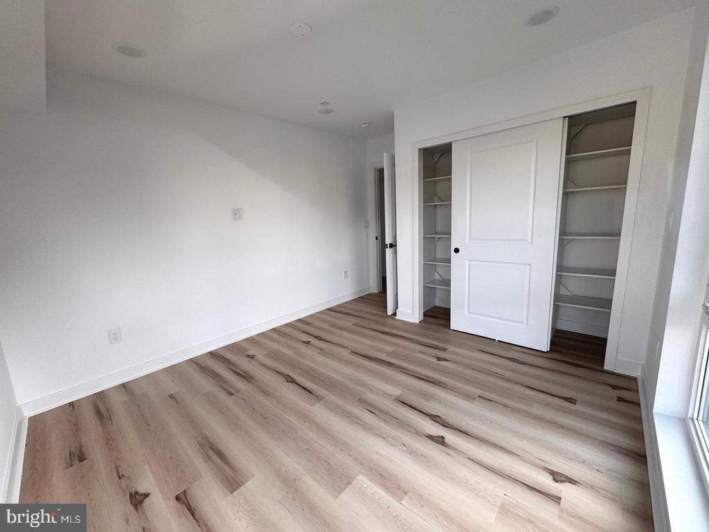 215 N 9th Street - Photo 14