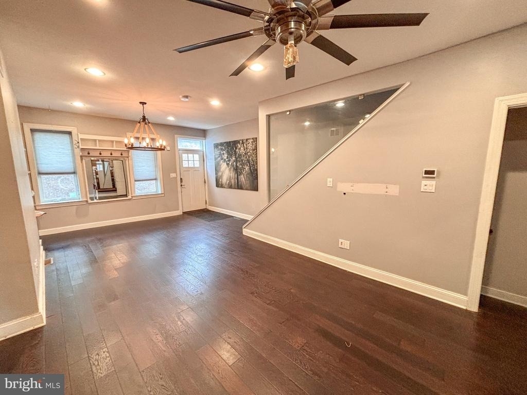 805 Cameron Street - Photo 0