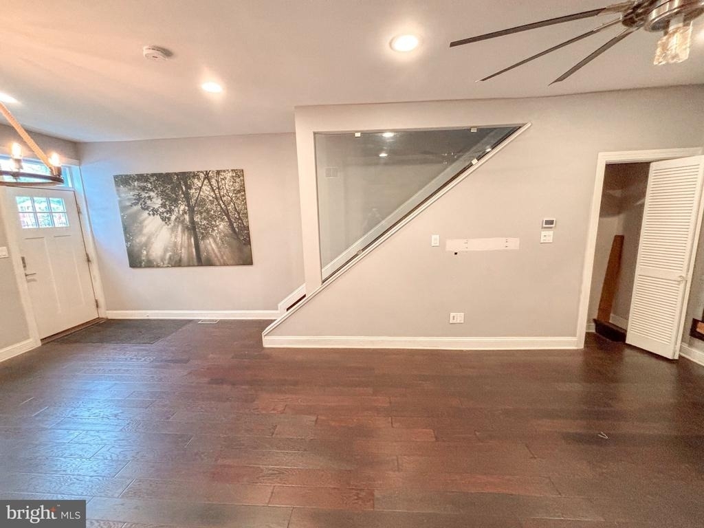 805 Cameron Street - Photo 1