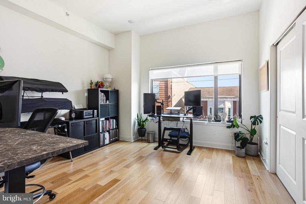 1432 N Franklin Street - Photo 7