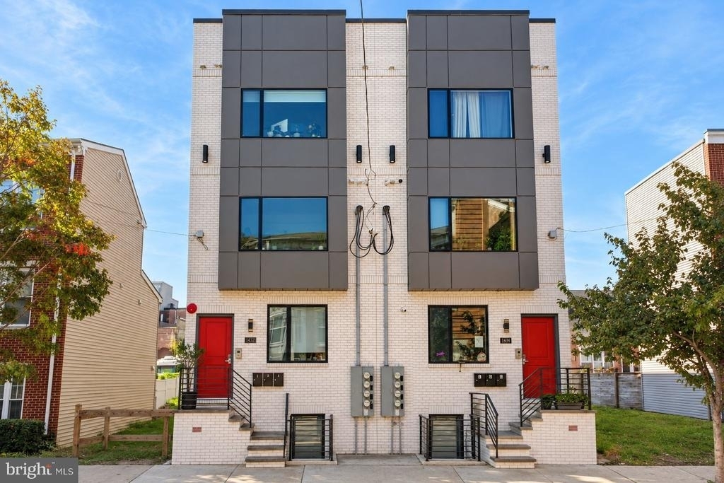 1432 N Franklin Street - Photo 12