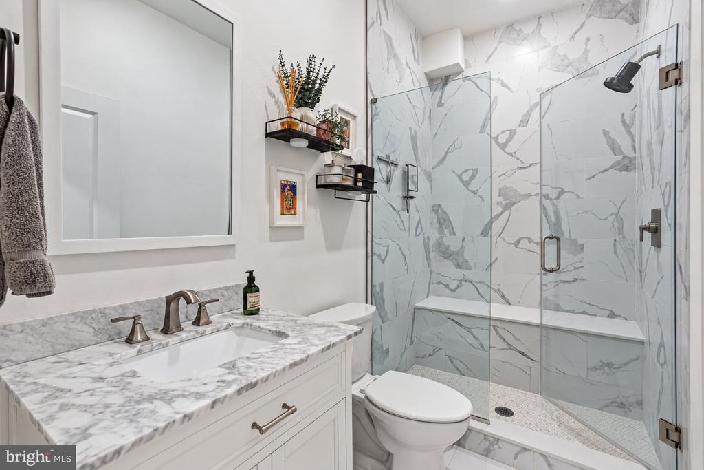 1432 N Franklin Street - Photo 6