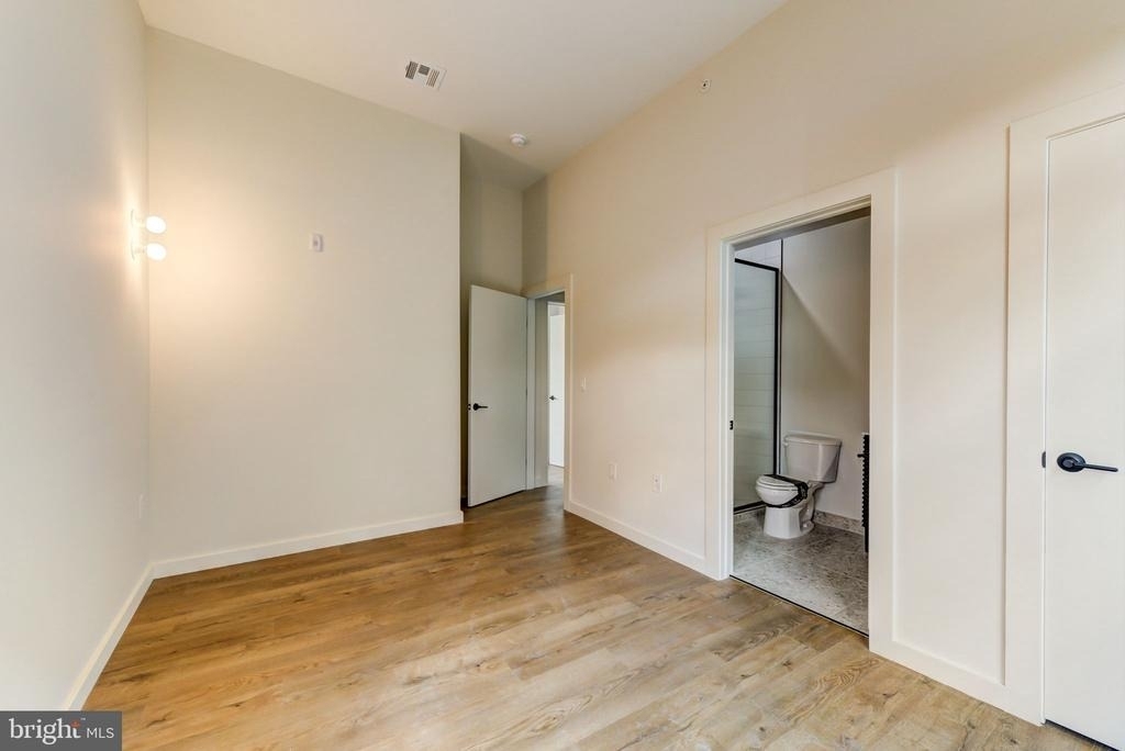 619 N 35th Street - Photo 4