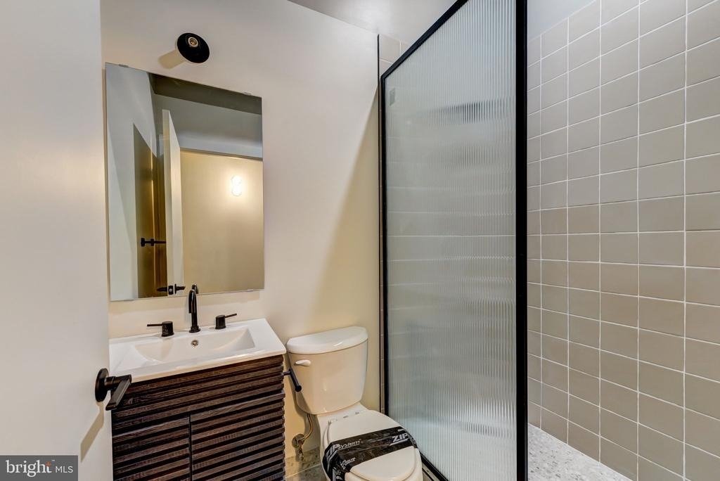 619 N 35th Street - Photo 5
