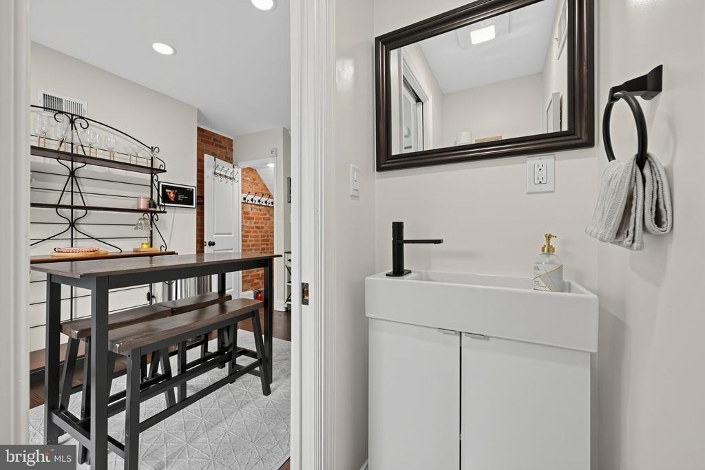 1842 Wilder Street - Photo 8