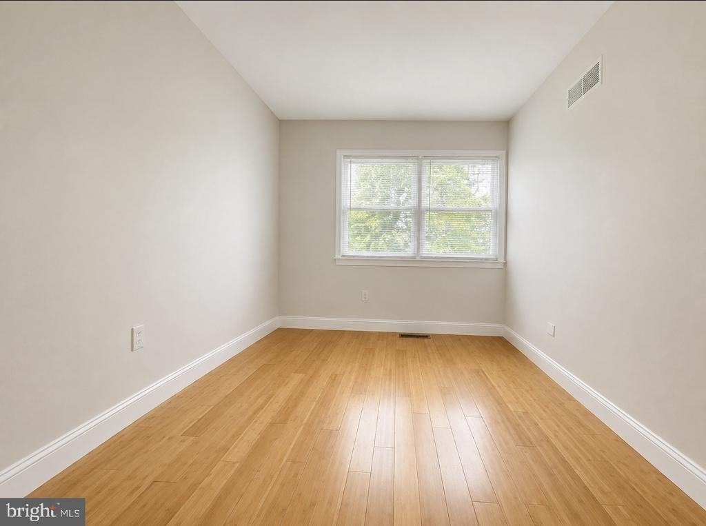 8828 Cottage Street - Photo 9