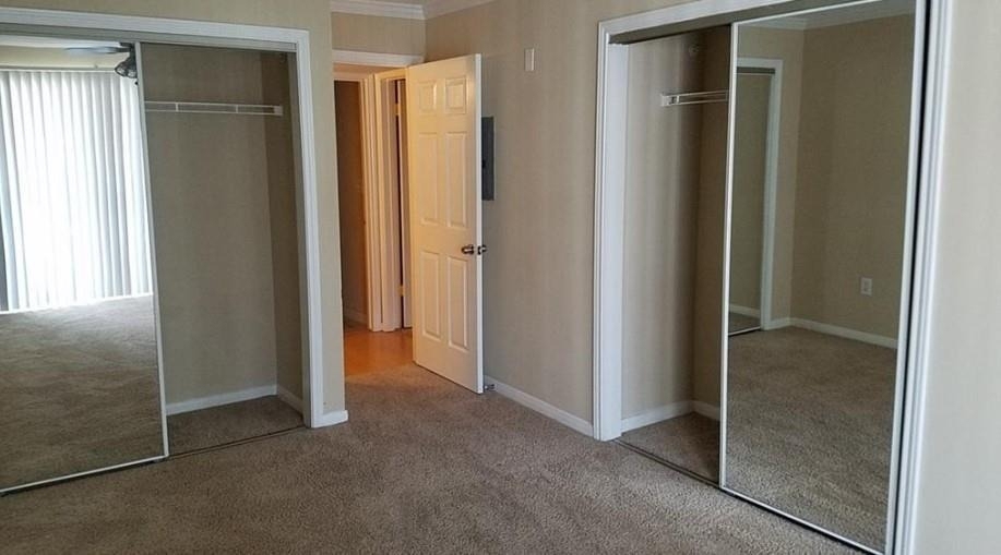 501 W 26th St - Photo 2