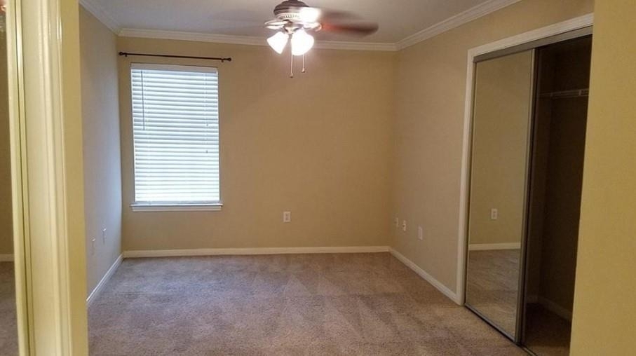 501 W 26th St - Photo 3