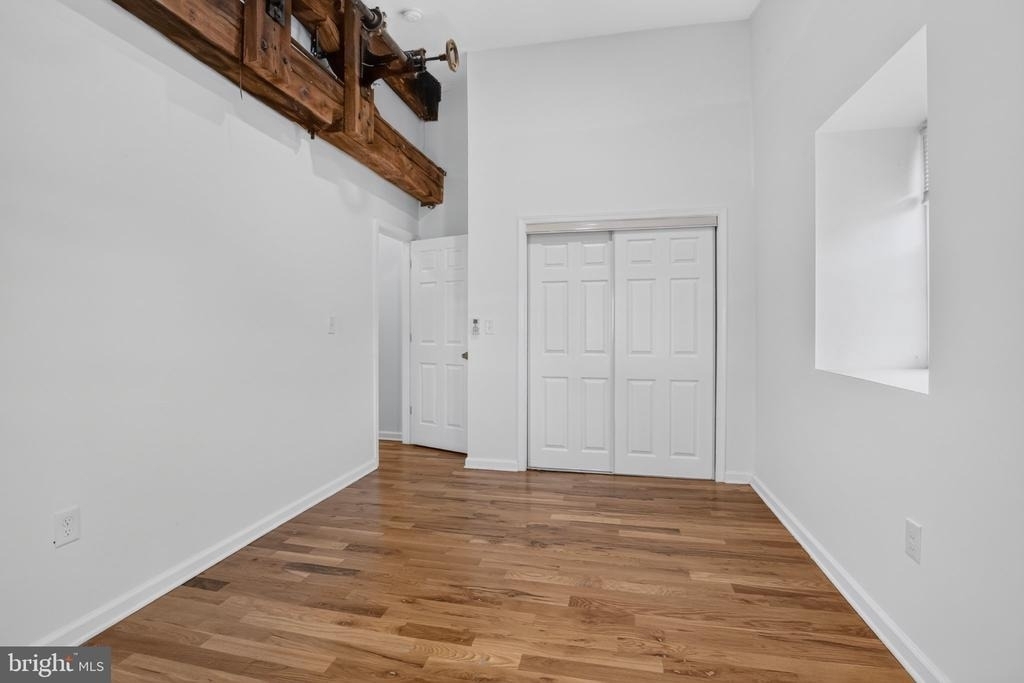 200 W Marshall Street - Photo 4