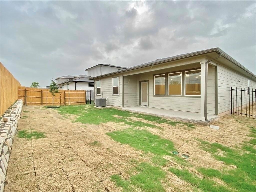 13816 Lubeck Dr - Photo 38