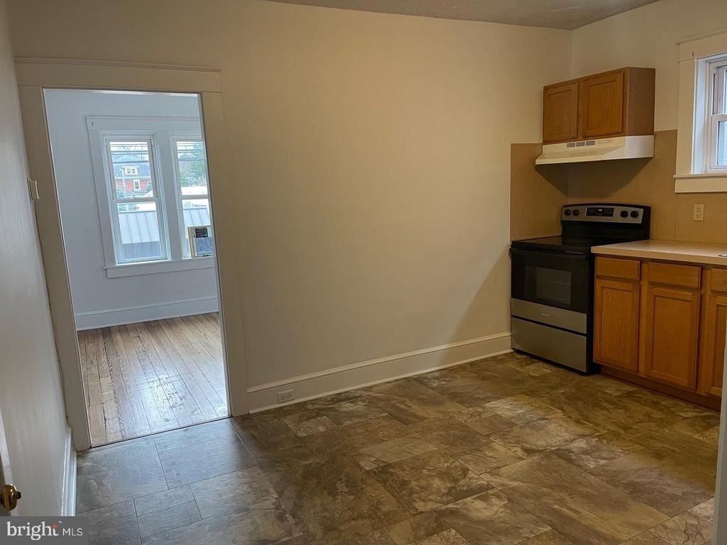 32 E State Street - Photo 3