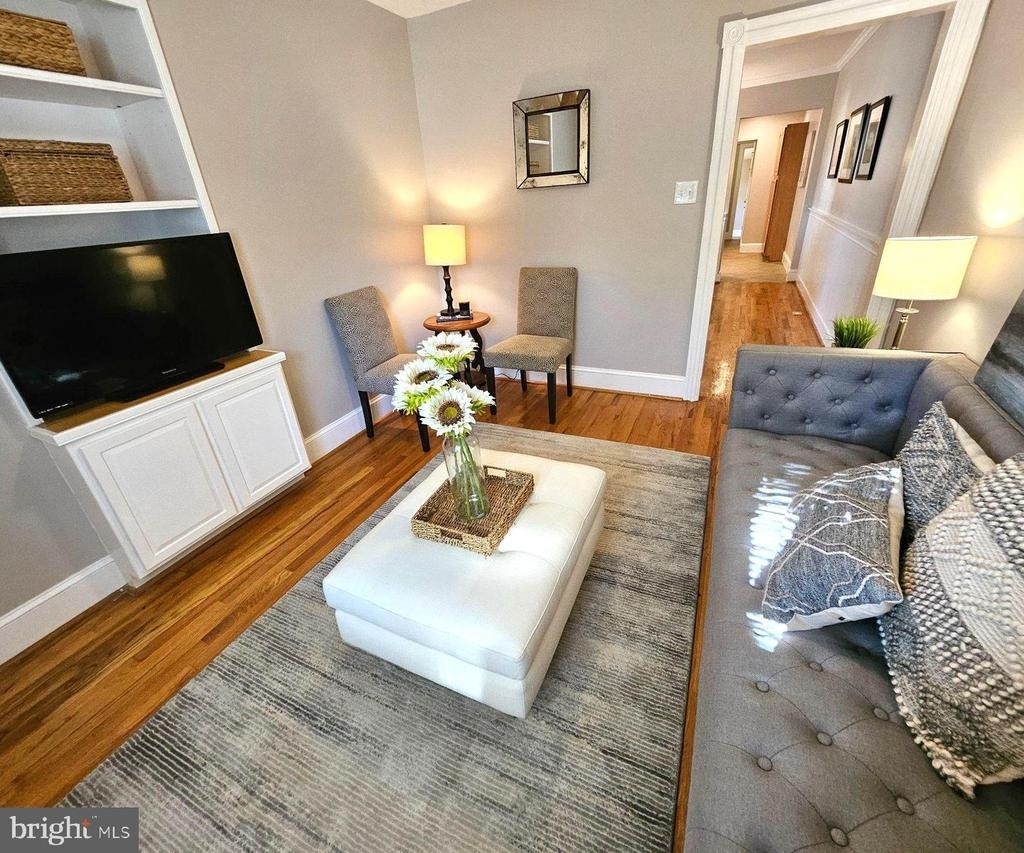 249 Highland Avenue - Photo 2