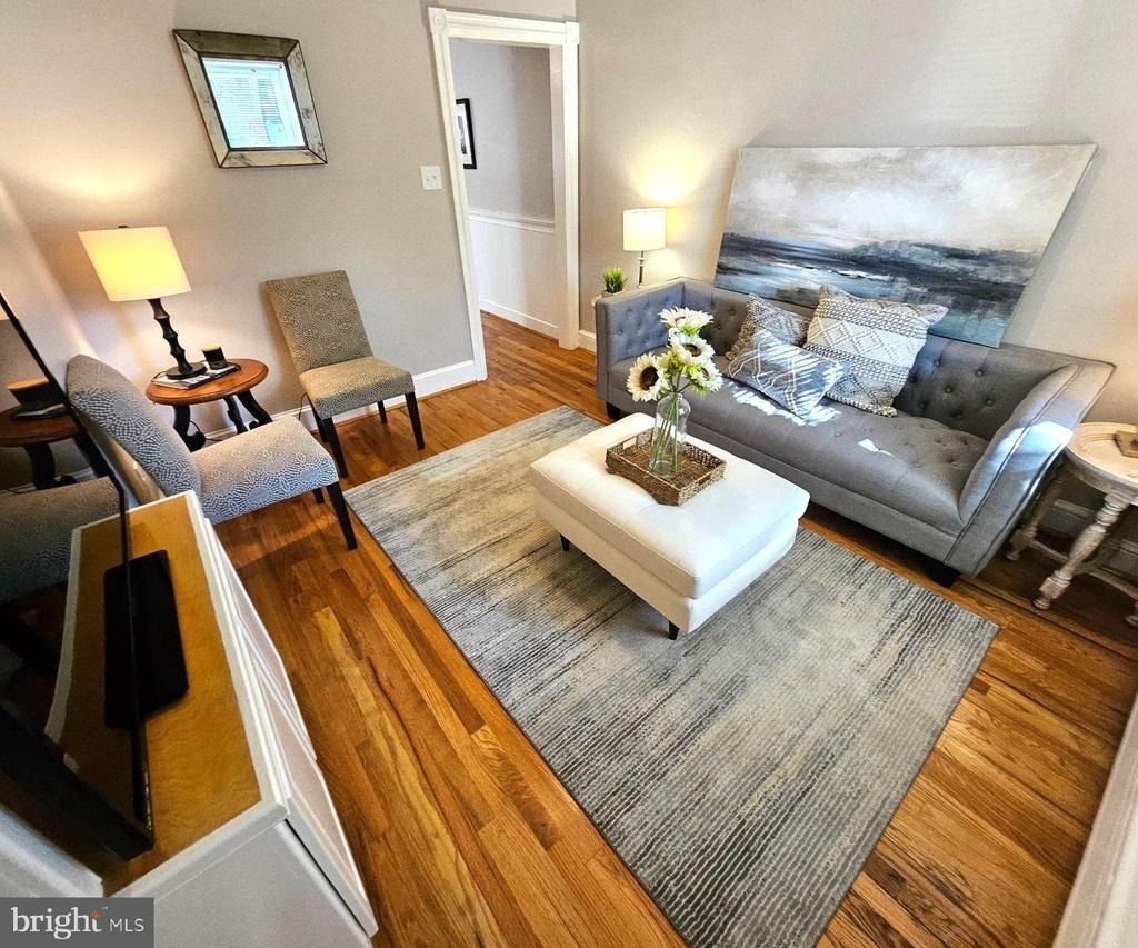 249 Highland Avenue - Photo 4