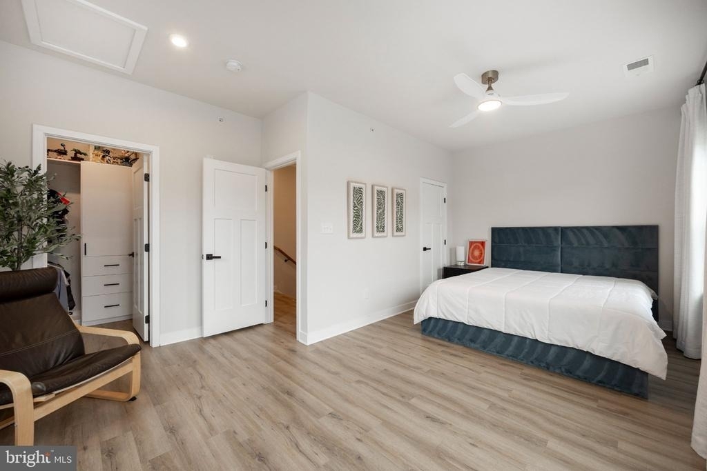611 Holywell Drive - Photo 23