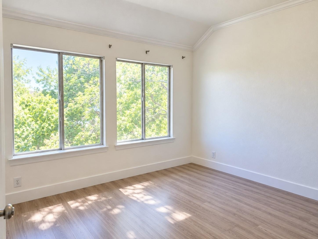 7901 Finch Trl - Photo 10