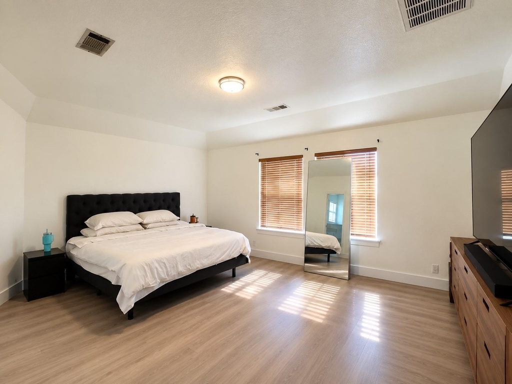 7901 Finch Trl - Photo 7