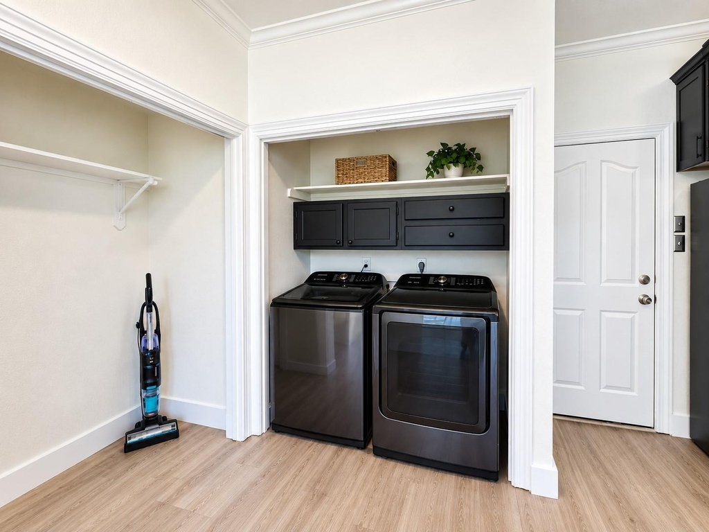 7901 Finch Trl - Photo 3