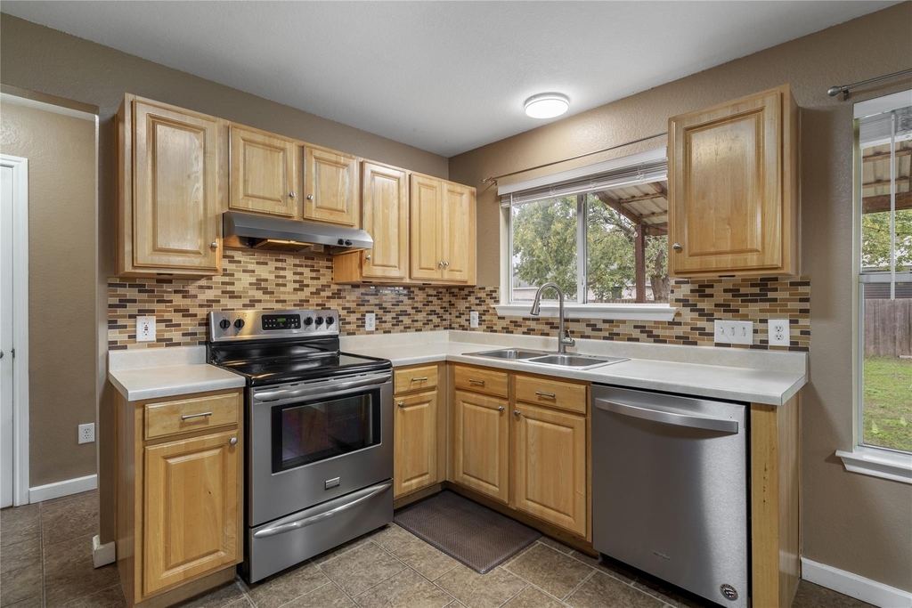 2609 Jason Dr - Photo 7