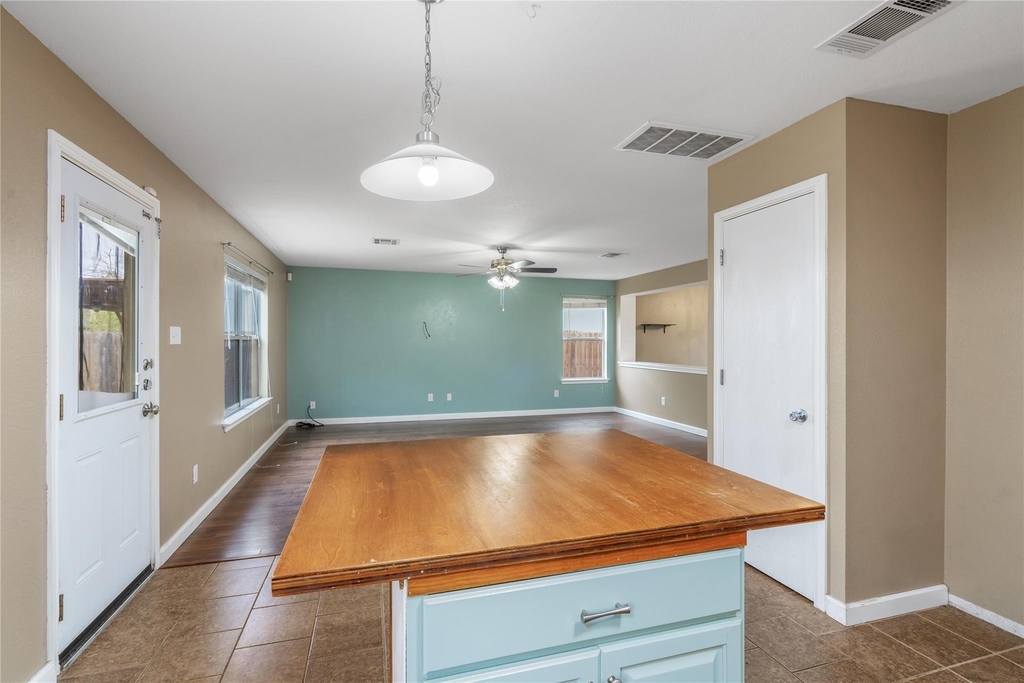 2609 Jason Dr - Photo 10
