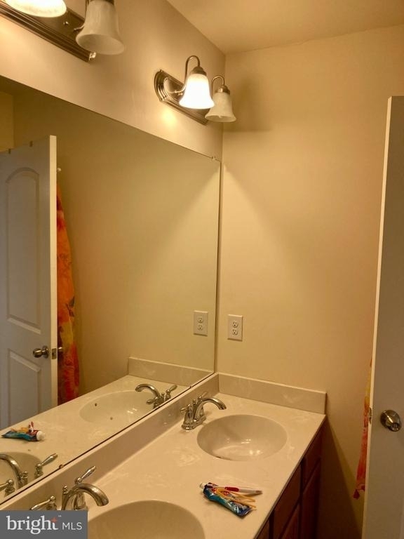 106 Mercer Court - Photo 8