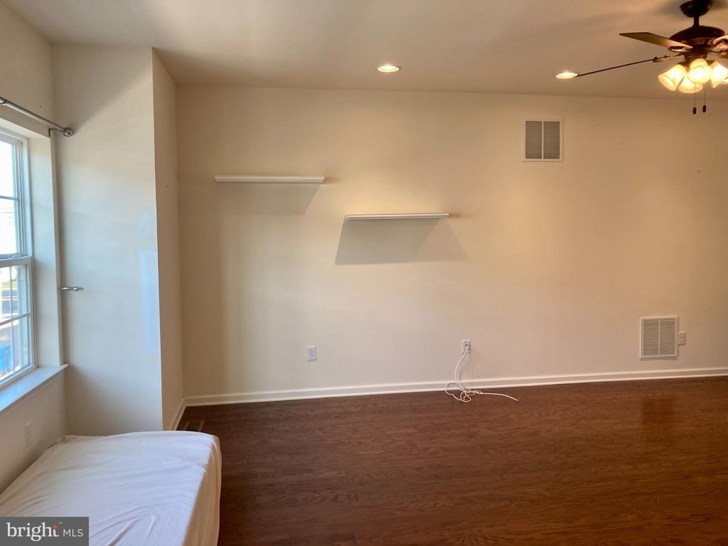 106 Mercer Court - Photo 4