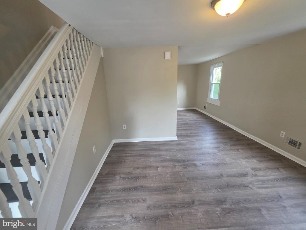 119 W Washington Street - Photo 3