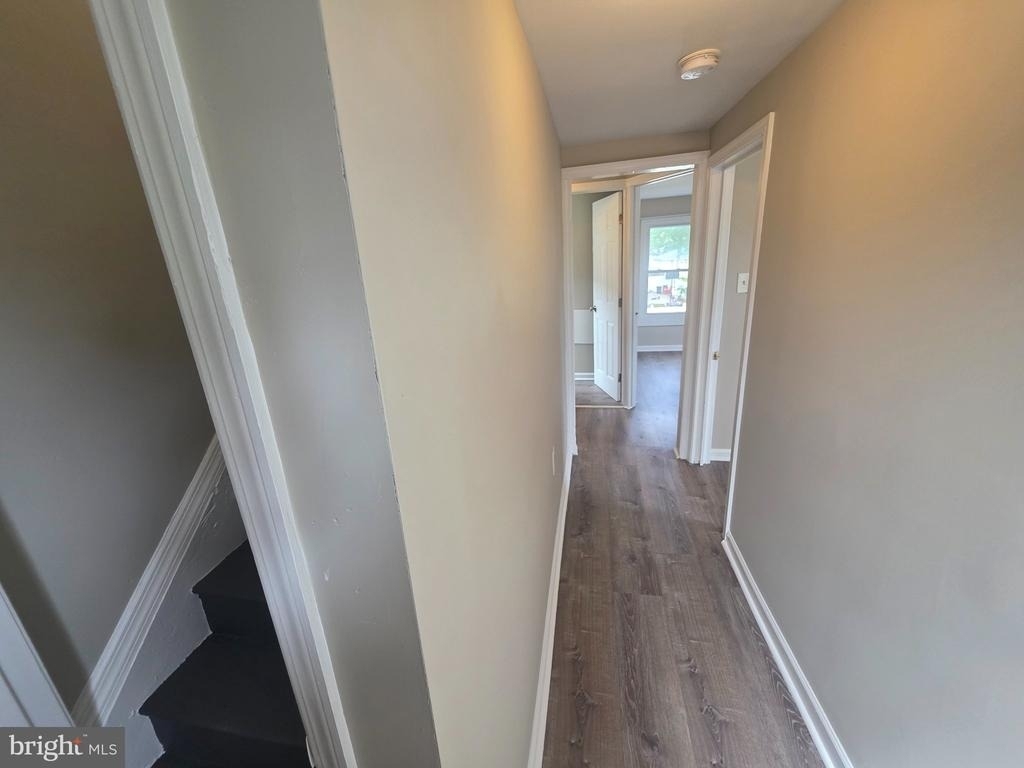119 W Washington Street - Photo 16