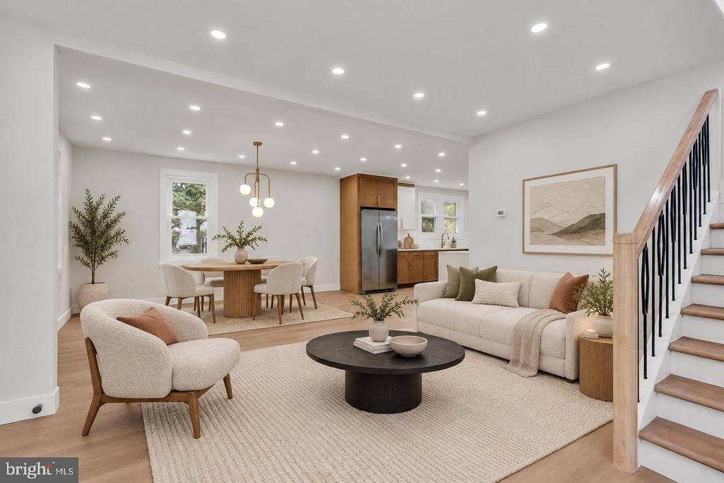 126 Kings Highway - Photo 2