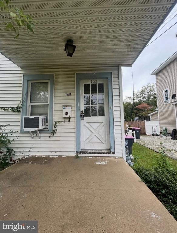 157 Clifton Avenue - Photo 1