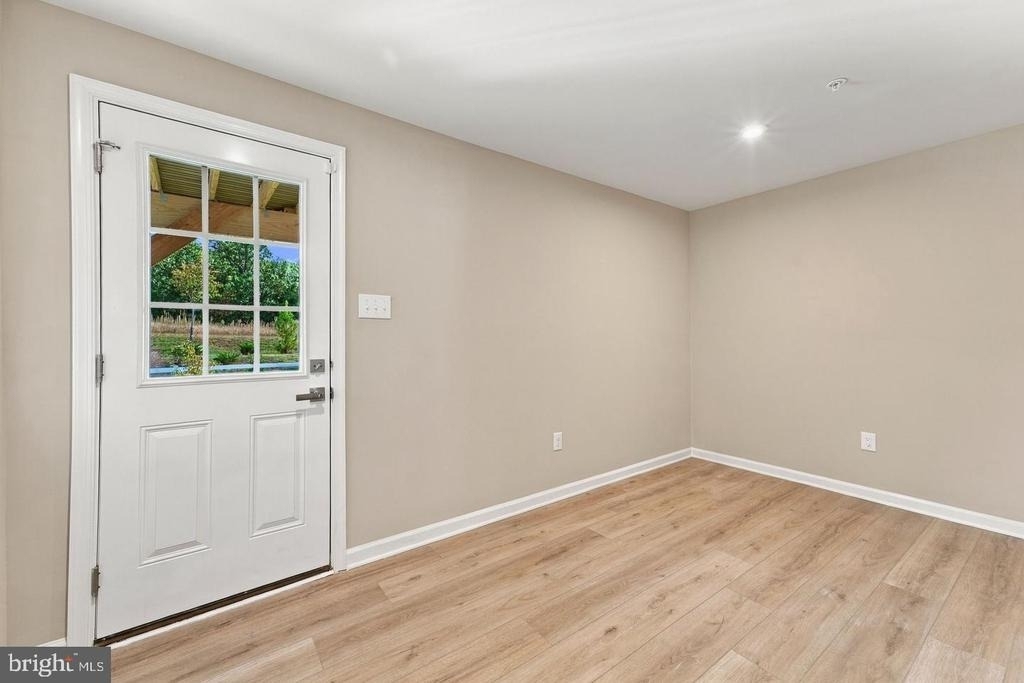 1180 W Walnut Road - Photo 7