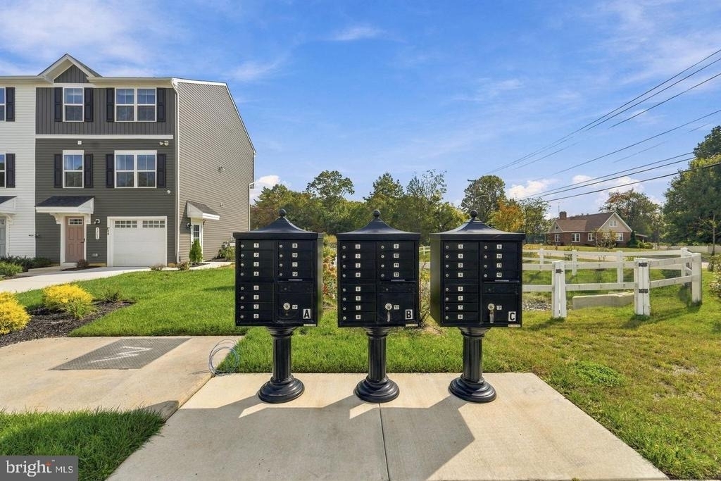 1180 W Walnut Road - Photo 43