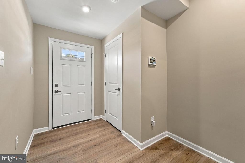 1180 W Walnut Road - Photo 5