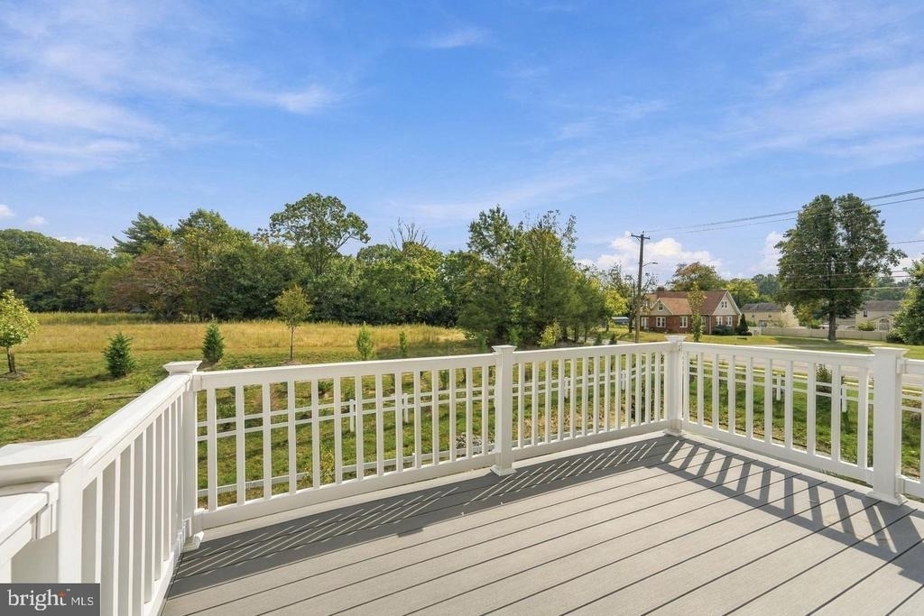 1180 W Walnut Road - Photo 22