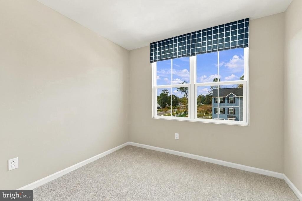 1180 W Walnut Road - Photo 29