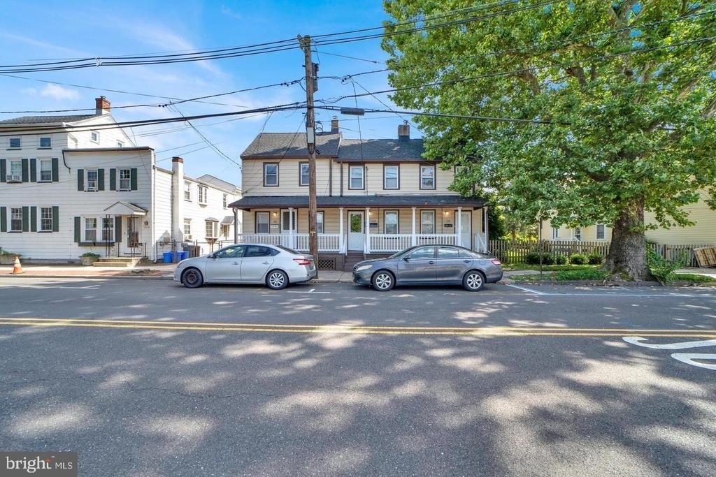 110 Crosswicks Street - Photo 31