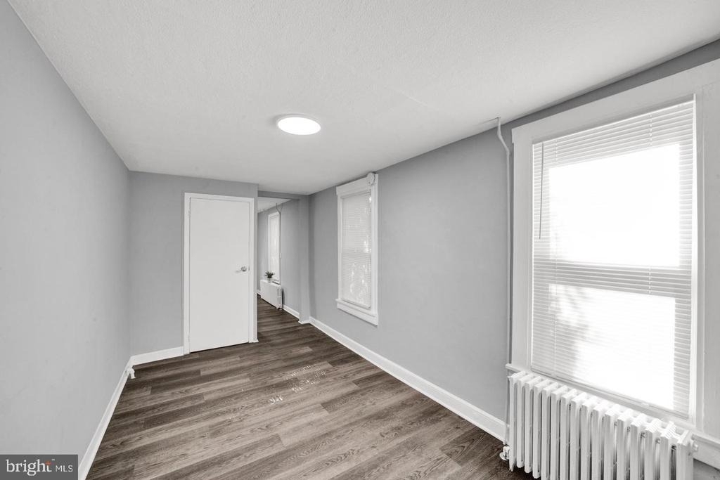 110 Crosswicks Street - Photo 7