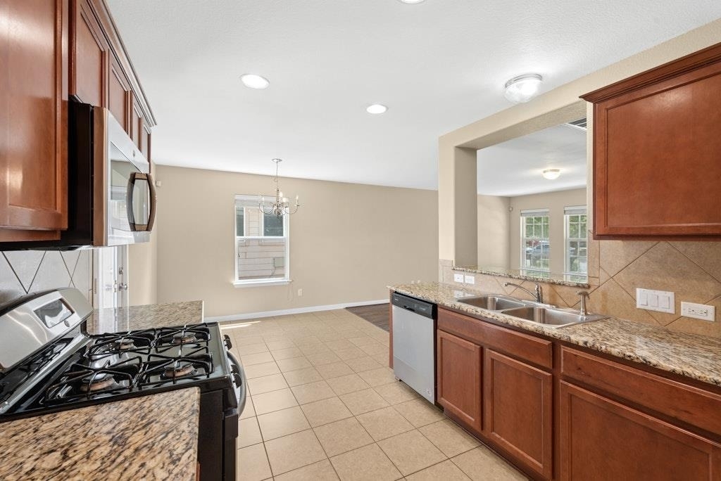 458 Nottingham Loop - Photo 2