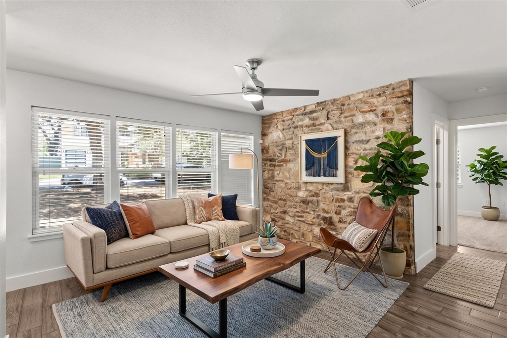 815 Orland Blvd - Photo 8