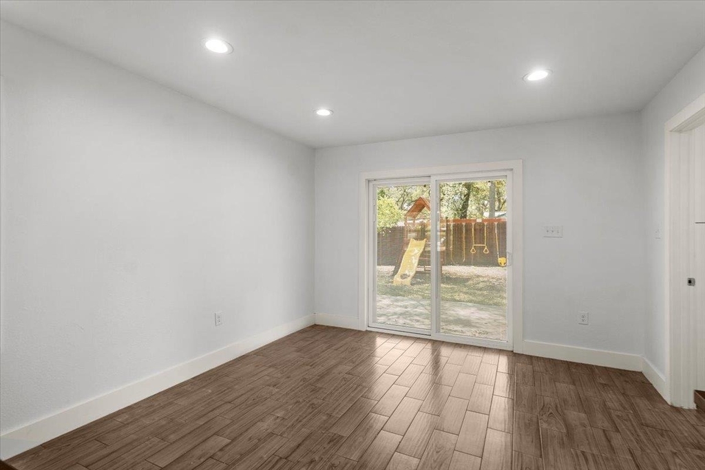 815 Orland Blvd - Photo 18