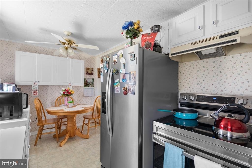 1400 Linden Drive - Photo 13