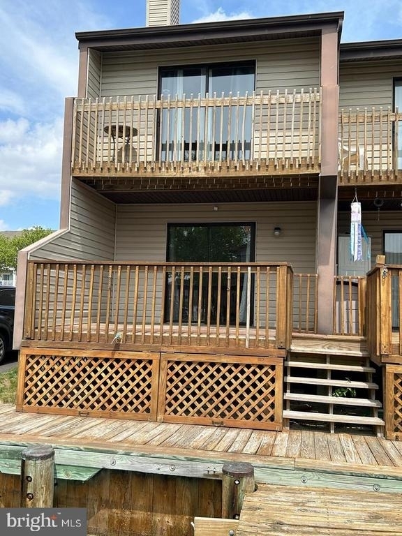 635 94th Street - Photo 2
