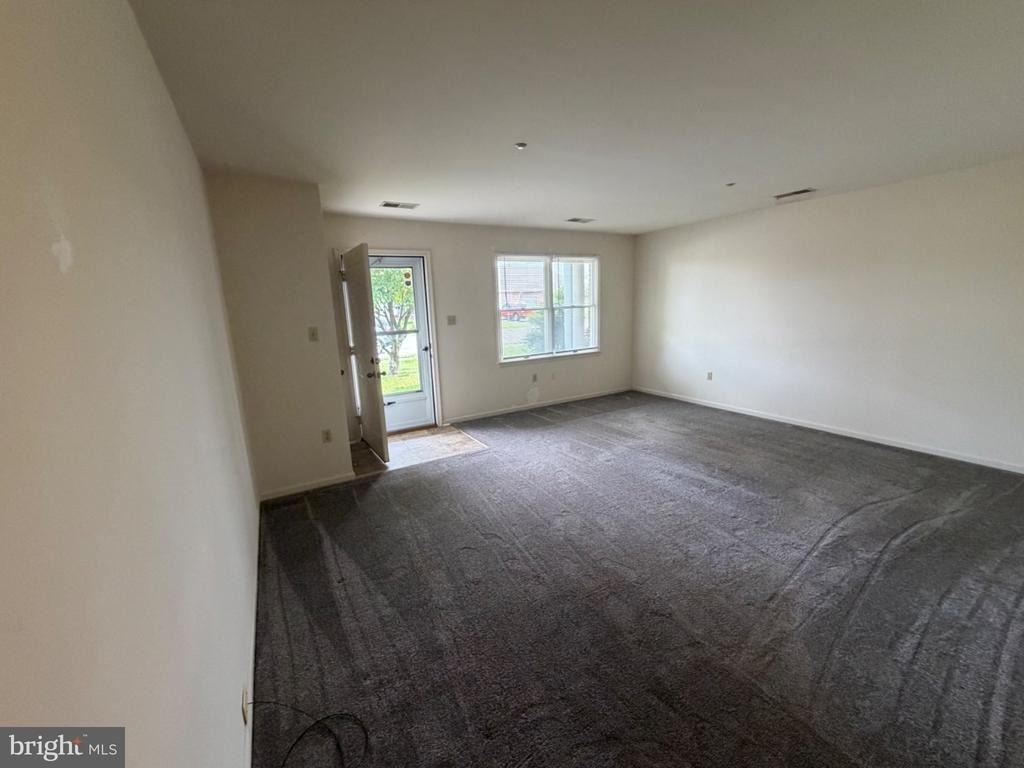 147 Sunflower Drive - Photo 1