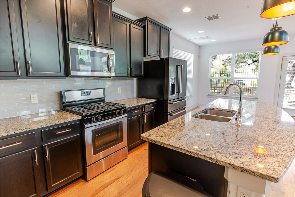 1400 Homespun Rd - Photo 9