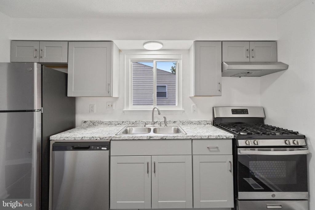 1204 Indo Place - Photo 5