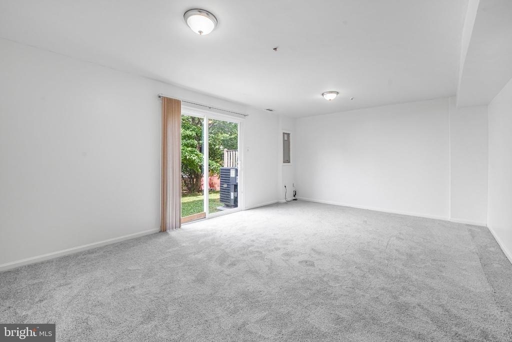 11304 Southlakes Drive - Photo 25