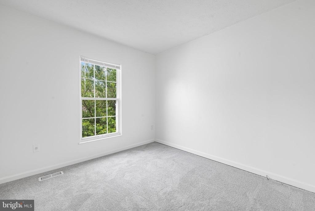 11304 Southlakes Drive - Photo 20