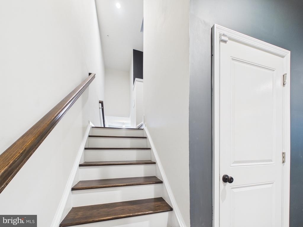 10004 Dorsey Lane - Photo 24