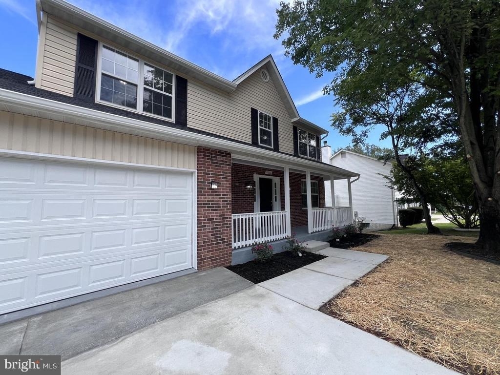 12200 Clear Creek Drive - Photo 4