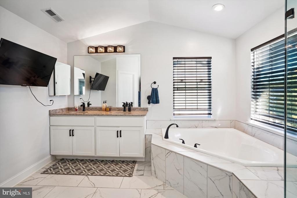 4506 Hatties Progress Drive - Photo 9