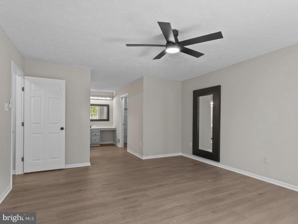 12204 Stanfield Court - Photo 21
